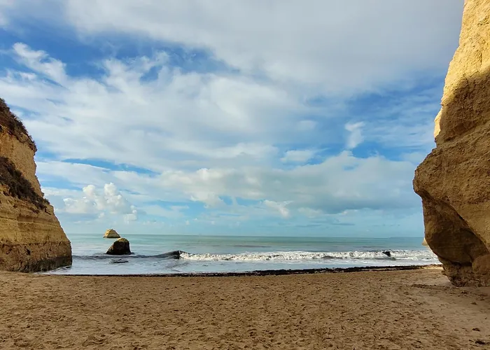 O Wow View Portimao, Alvor, Algarve Apartment *